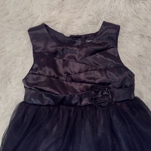 Girls size 4 Party dress